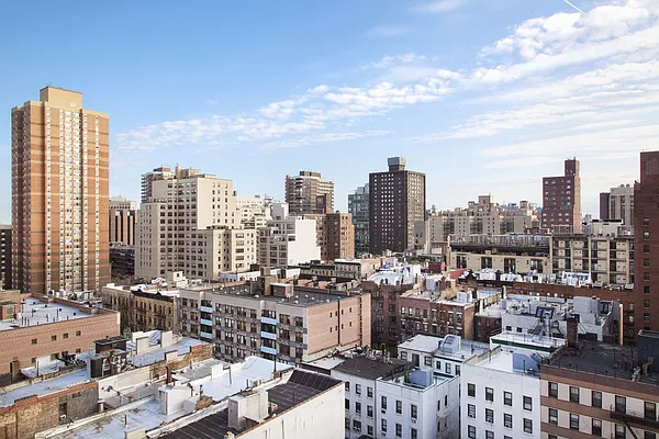 Sold by Stribling | media 5