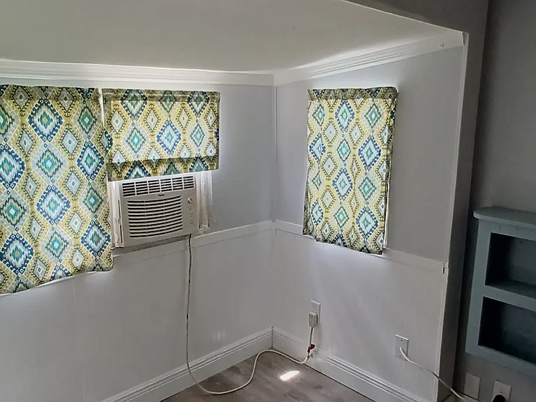 3076 SW Swain Ave #6 — Photo 11