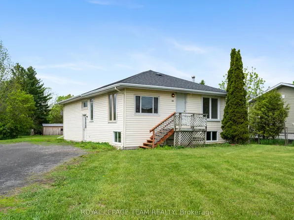 144 Main St N, North Dundas, ON K0C 1H0