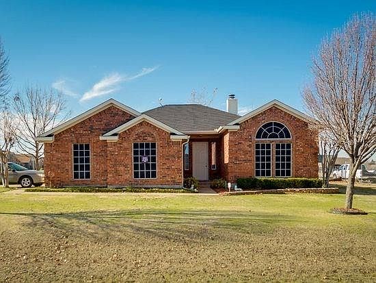 1st image of 201 Country Meadows Dr