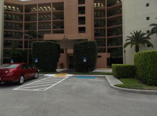 5279 S Fountains Dr S #203, Lake Worth, FL 33467