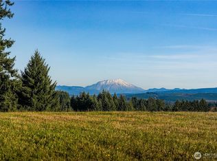 161 Cooper Hill Court, Castle Rock, WA 98611