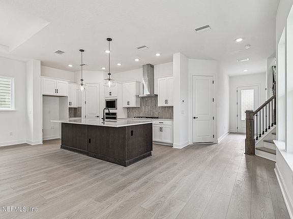 6th image of this home