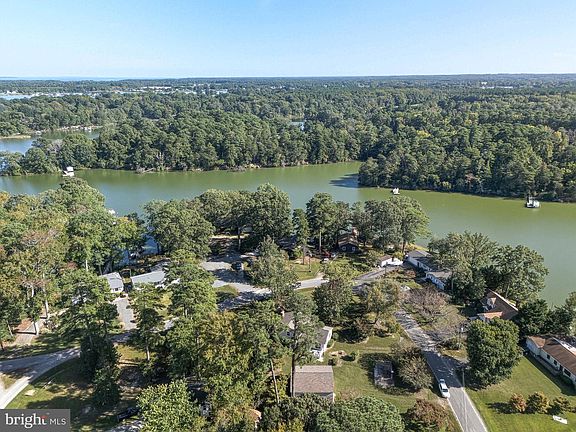 4th image of 1247 S Glebe Rd