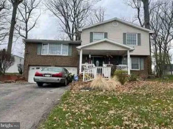 226 Havenhill Dr, Butler, PA 16001