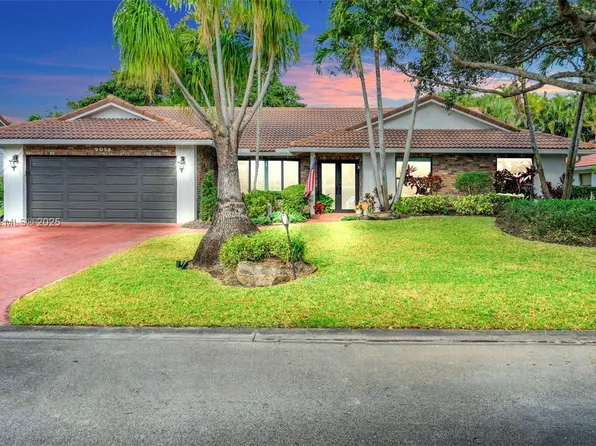 9059 NW 49th Ct, Coral Springs, FL 33067