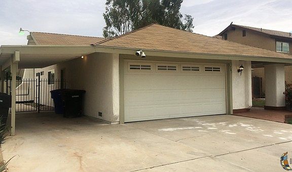3rd image of 1761 Desert Gardens Dr