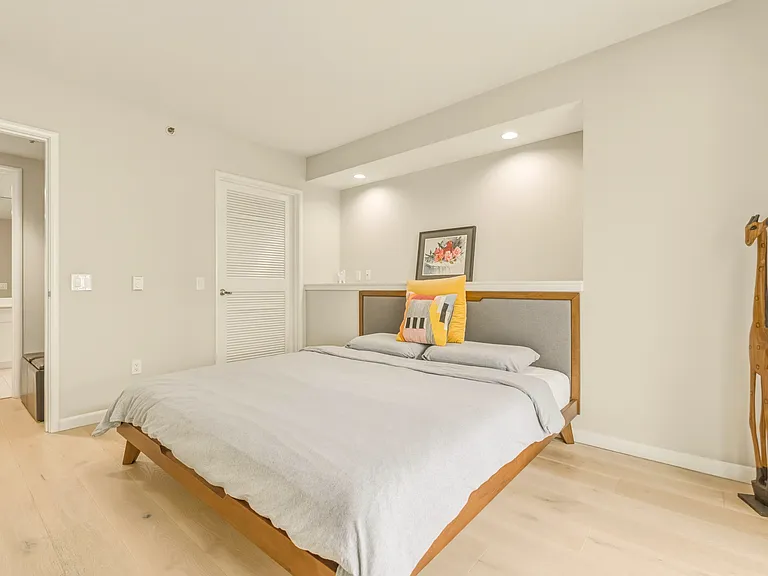 403 Main St #316N — Photo 11