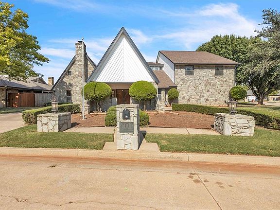 2nd image of 5001 Misty Glen Cir