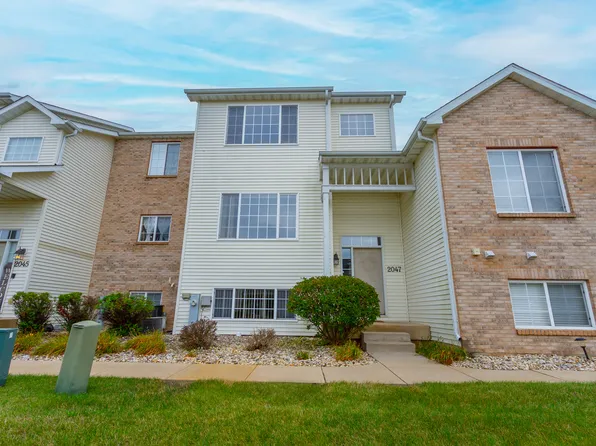2047 Derby Ln #61, Belvidere, IL 61008