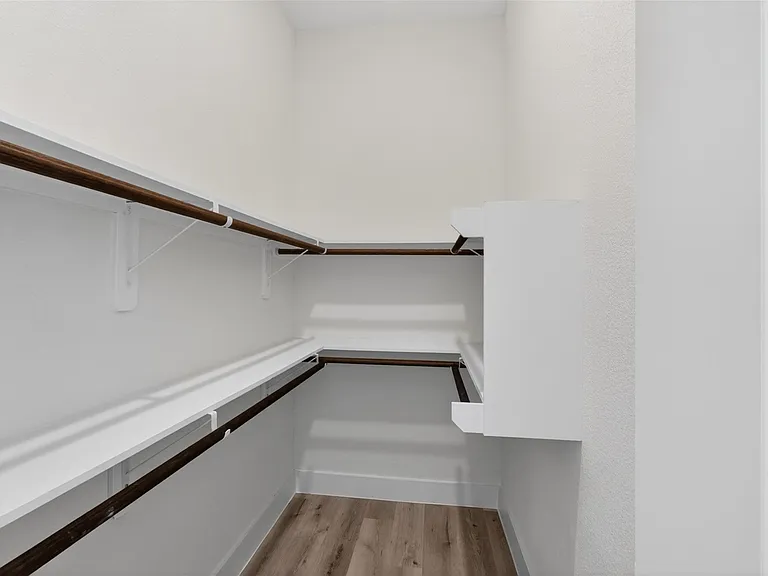 5906 Saint Augustine St #F — Photo 21