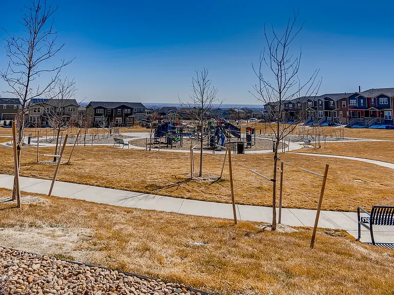 13710 Ash Cir — Photo 25