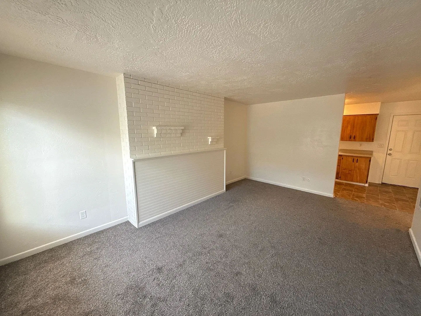 1 bed, 1.0 bath, 650 sqft, $1,095 — Photo 4