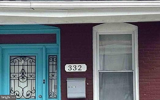 2nd image of 332 S Burhans Blvd