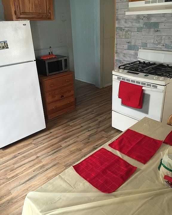 1st image of 35 West St