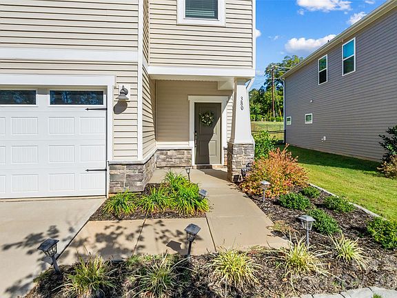3rd image of 380 Olympia Way