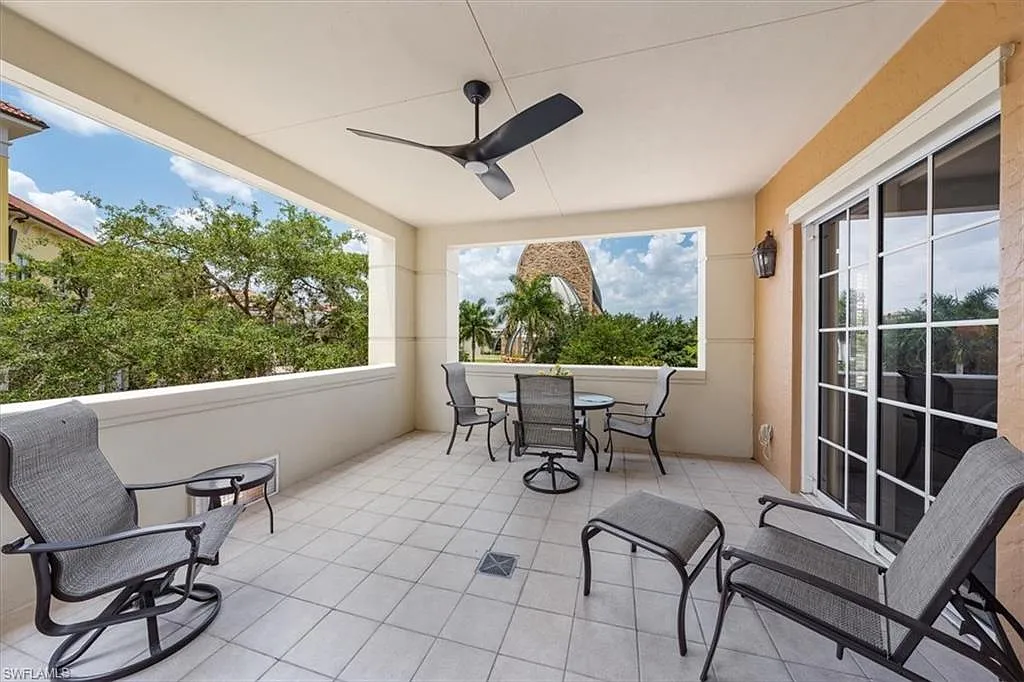 3 bed, 3.0 bath, 1635 sqft, $2,750 — Photo 2