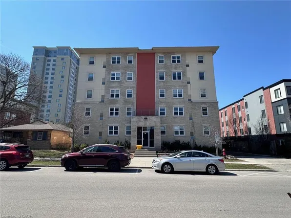 271 Lester St #102, Waterloo, ON N2L 3W6