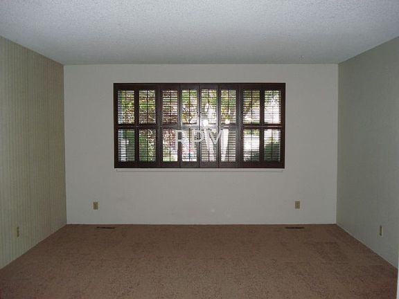 Family Room/Bonus Room