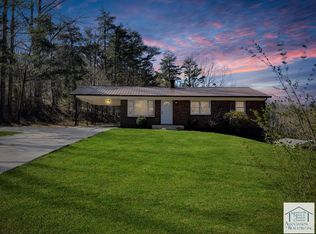 643 Price Hairston Ln, Martinsville, VA 24112