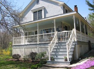 221 Providence St, Mendon, MA 01756