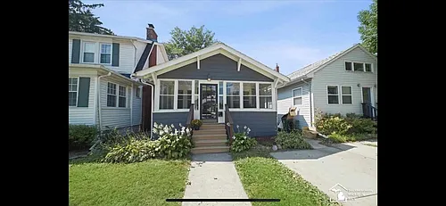 122 S Laurel St Photo 1