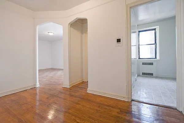 Rented by Elenora Dantchev, LREB | media 1