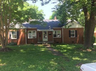 1306 Whilden Pl, Greensboro, NC 27408