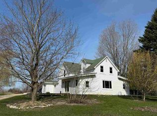 23 S Wilson Rd, Boyne City, MI 49712