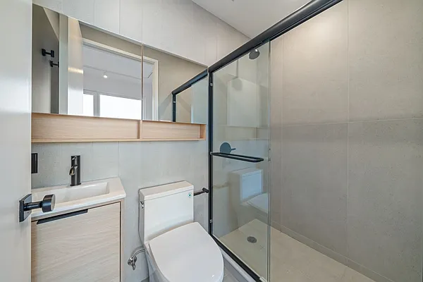 Rented by Carroll Development Leasing LLC | media 11