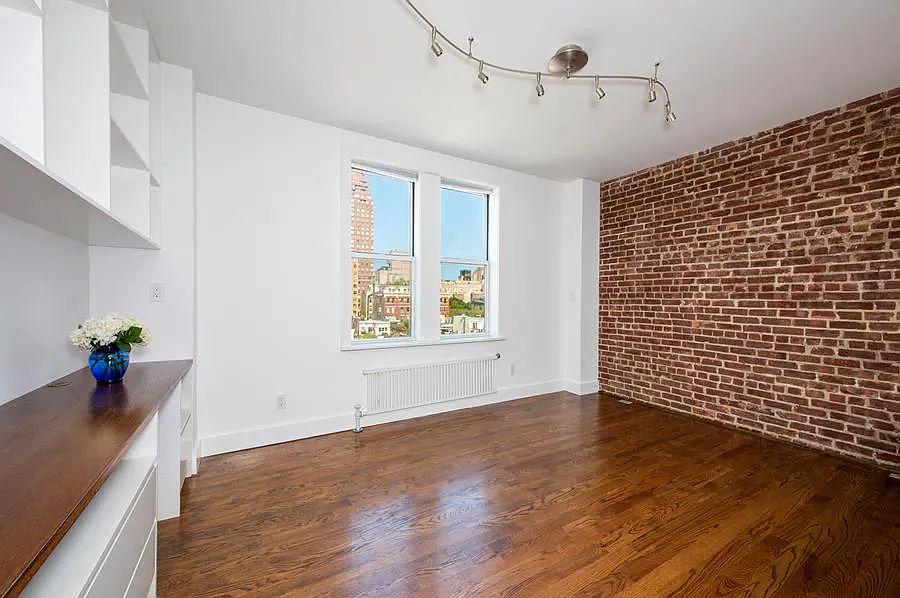 1st image of 125 W 76th St APT 9C