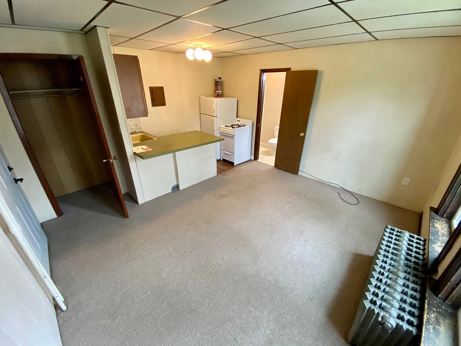 Studio, $600 — Photo 4