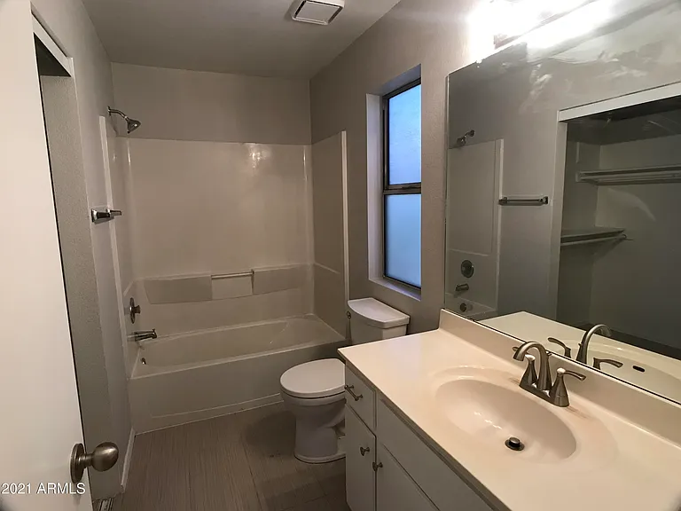 381 E Bart Dr — Photo 14