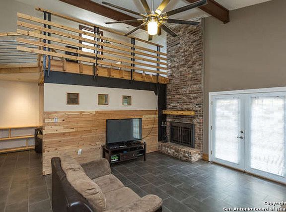 4th image of 15506 Triple Creek Dr
