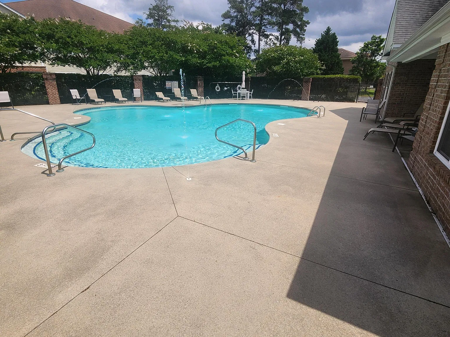 2 bed, 2.0 bath, 1640 sqft, $1,550 — Photo 3