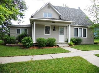 111 W Dewey St, Cook, NE 68329