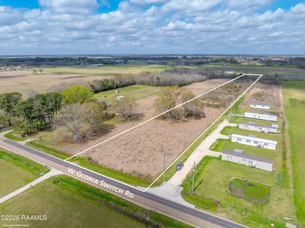 3808 W Gloria Switch Road, Church Point, LA 70525