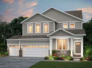 225 Country Meadow Ln, Wadsworth, OH 44281