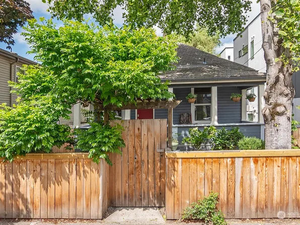 6625 Carleton Avenue S, Seattle, WA 98108