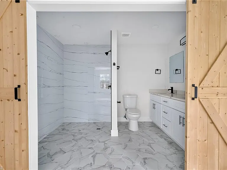 16970 Carolyn Ln — Photo 20