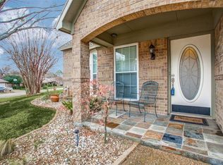 3608 McKamy Oaks Trl, Arlington, TX 76017
