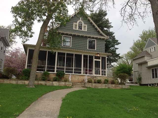 1st image of 415 Lakeview Blvd
