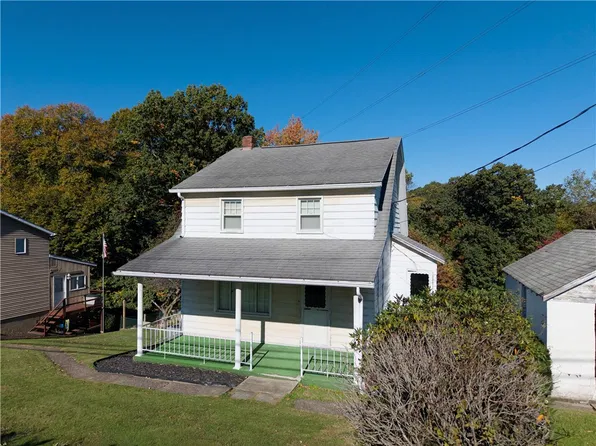 3207 Heights Rd, Aliquippa, PA 15001