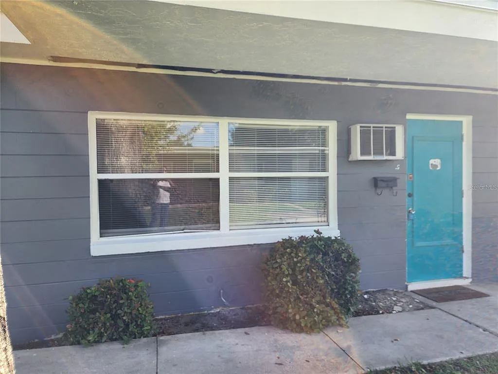 1 bed, 1.0 bath, 550 sqft, $1,200 — Photo 1
