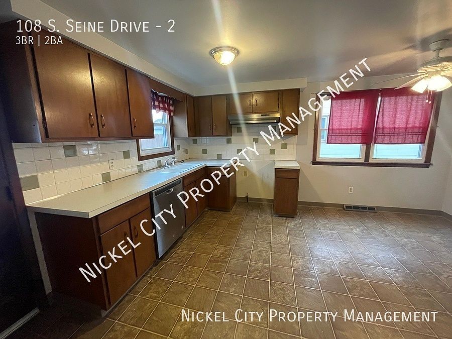 1st image of 108 S Seine Dr #2