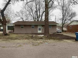 10 Alken Ct, Springfield, IL 62703