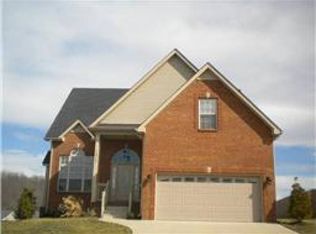 1217 Channelview Dr, Clarksville, TN 37040