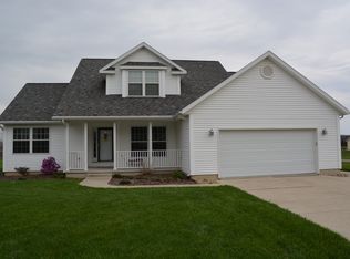 11060 Shadylane Dr, Plymouth, IN 46563