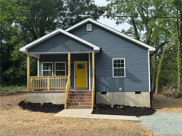 1123 N Park Ave, Burlington, NC 27217