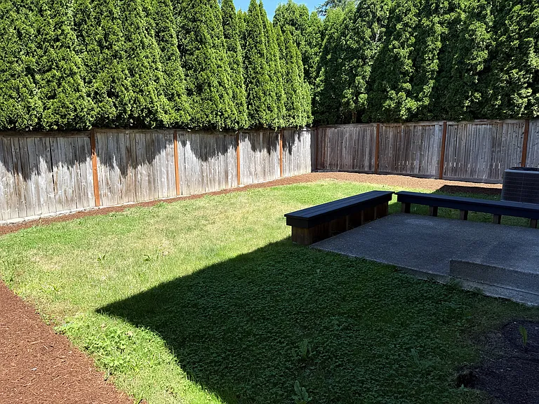 17539 SE Acadia St — Photo 8